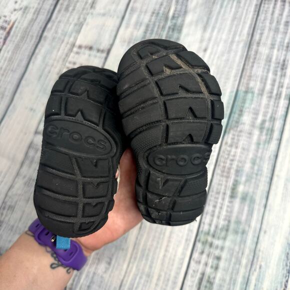 Crocs Baby Boys Slip-On Clog Shoes Size 3 Lightweight - Picture 4 of 4